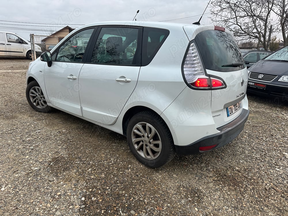 Renault Scenic 2015 1.5Dci