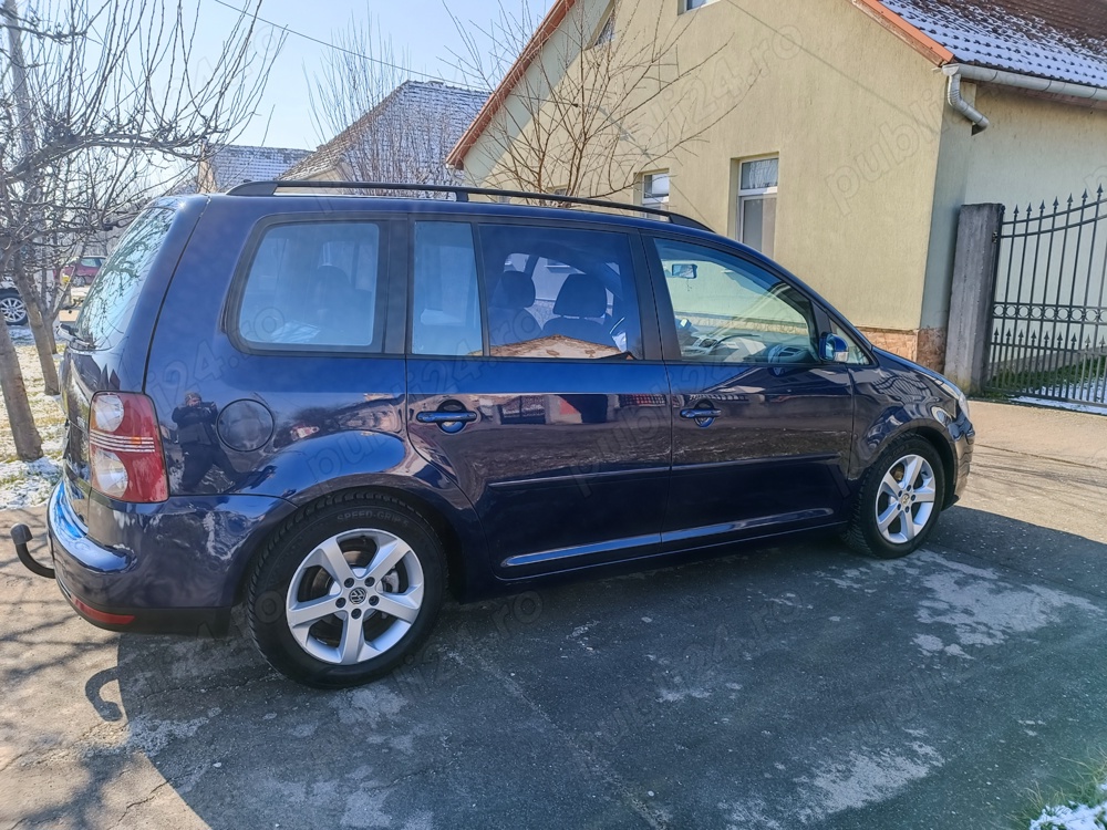 Vw Touran an 2008 diesel 1.9 tdi klimatronic adus recent