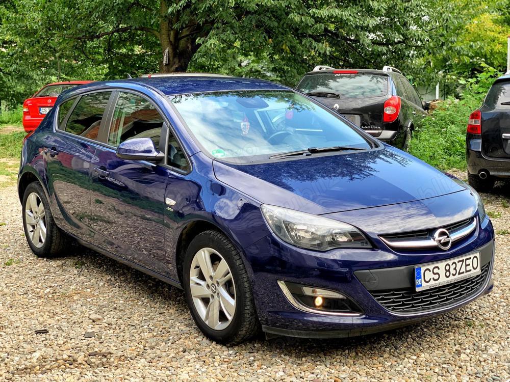 Opel Astra J Sport Tourer Diesel 110 CP