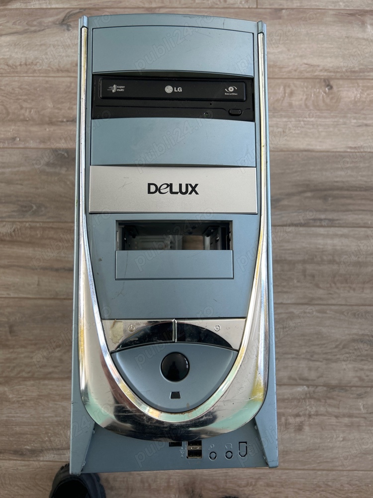 Carcasa cu DVD rewitter