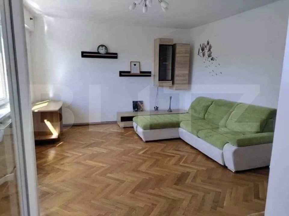 Apartament de inchiriat, 2 camere, 62 mp, zona Andrei Muresanu