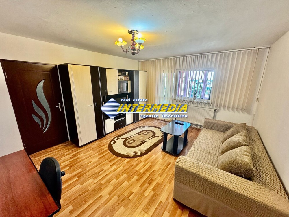 Apartament 2 camere de vanzare in Alba Iulia zona Cetate