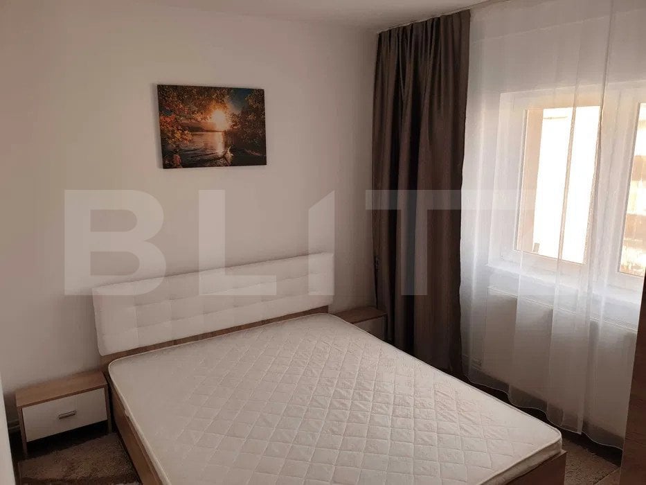 Apartament cu 2 camere, 46 mp, semidecomandat, modern, zona aleea Godeanu