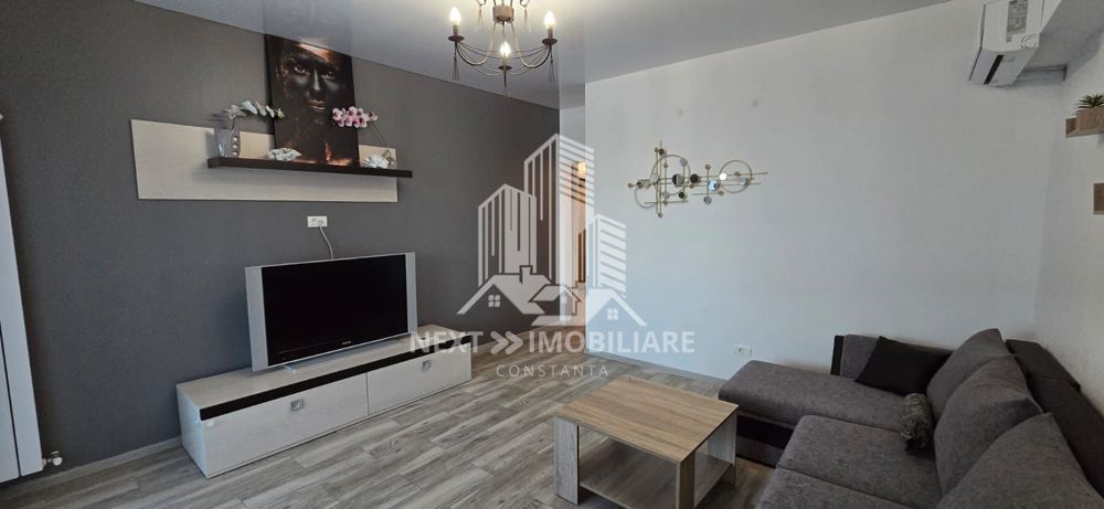 Apartament decomandat 2 camere, Mamaia Zona Rex, 2 balcoane