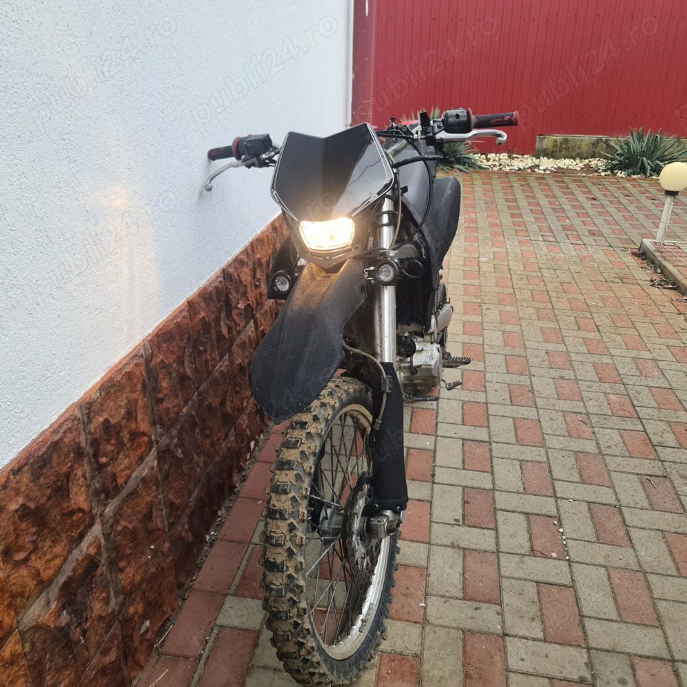 Kawasaki klx250s 2010