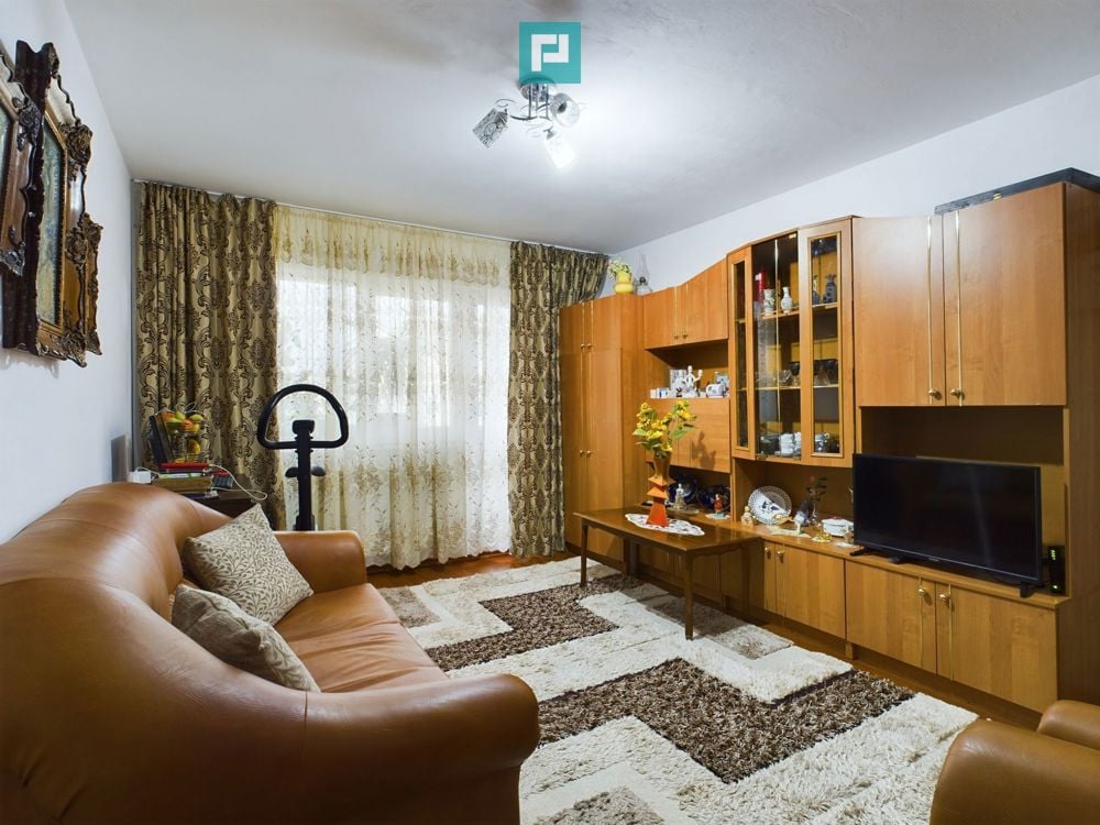 Apartament cu 2 camere, cochet și bine întreținut