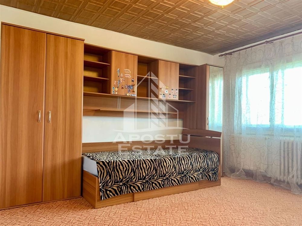 Apartament 2 camere, centrala proprie, decomandat zona Steaua