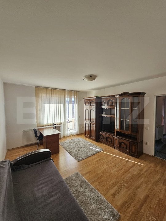 Apartament cu o camera, 38 mp, etaj intermediar, zona Zorilor