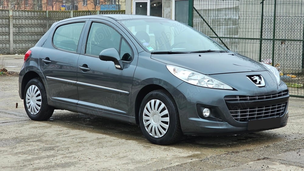 Peugeot 207+ 1.4 Benzina 75 Cp An 2013 10 -157.000 km Euro5