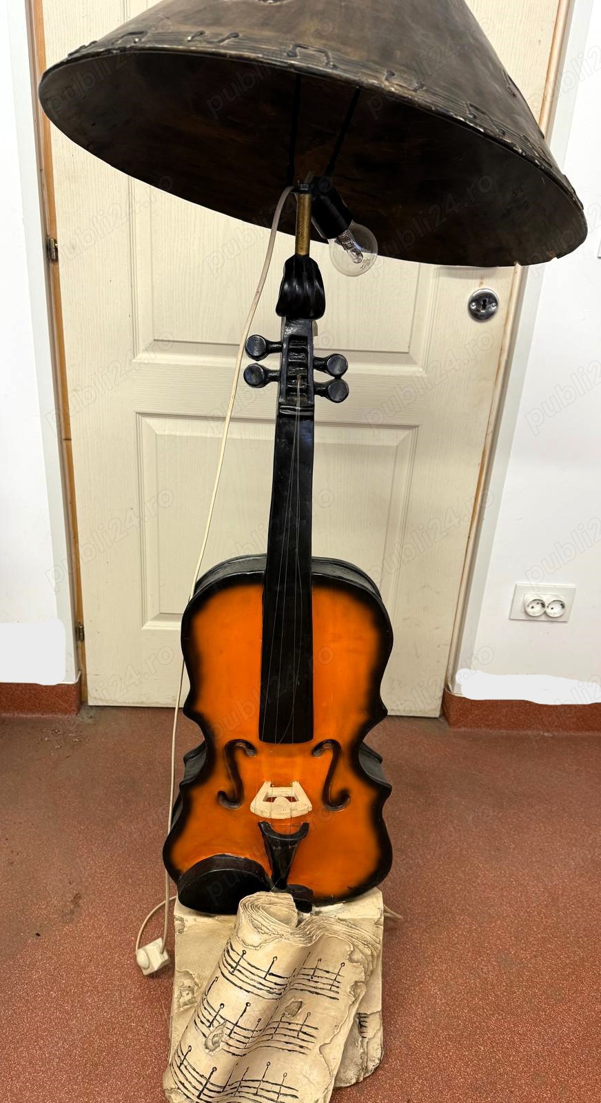 Vand Veioza Model Vioara