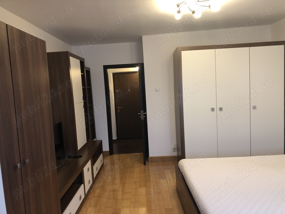 Inchiriez apartament o camera Iasi