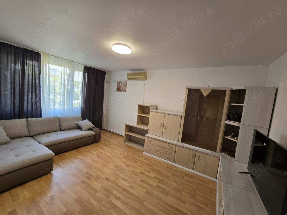 Apartament 4 camere 83 mp 131000E