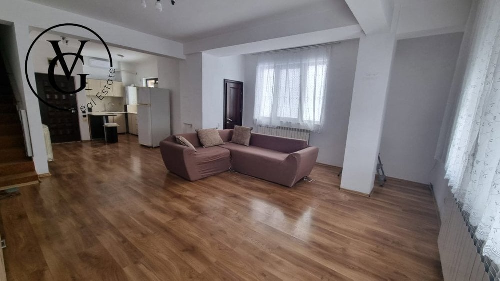 Apartament 3 camere - Zona Anda