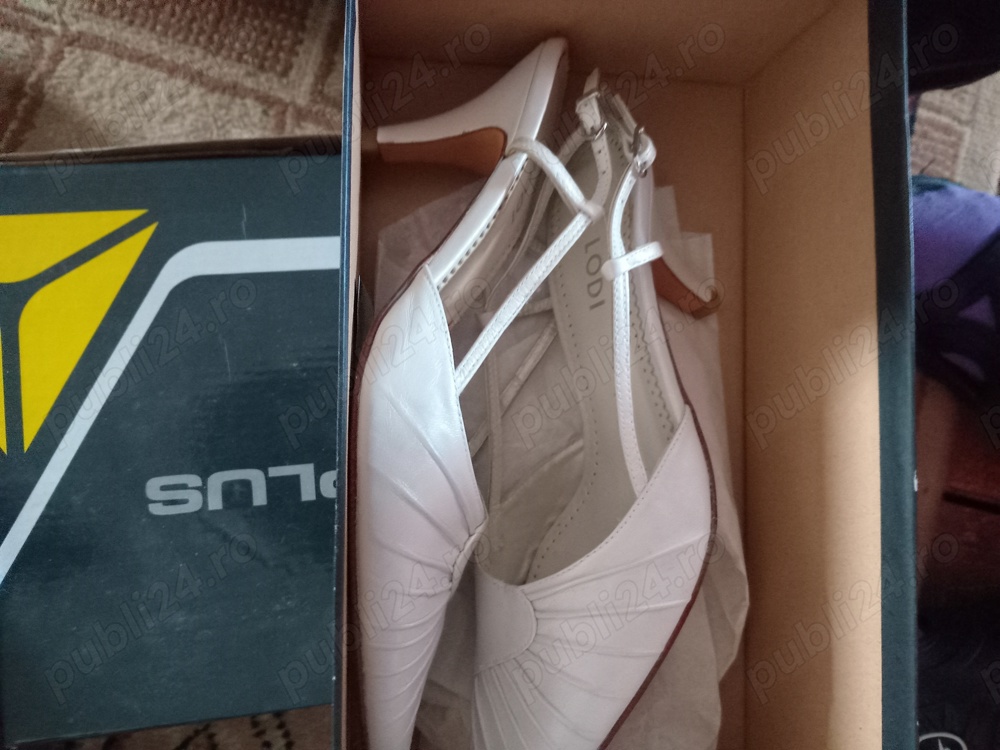 Vinzari diverse incaltaminte 