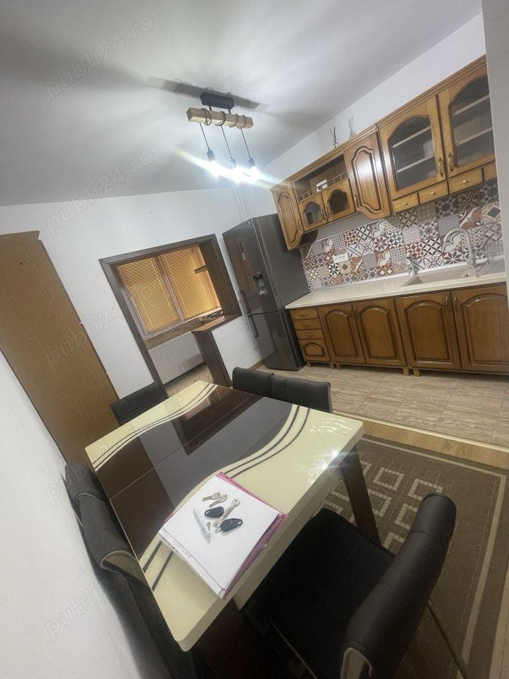 Apartament 3 camere Lipovei artera etaj 1 decomandat amenajat centrala mobilat utilat