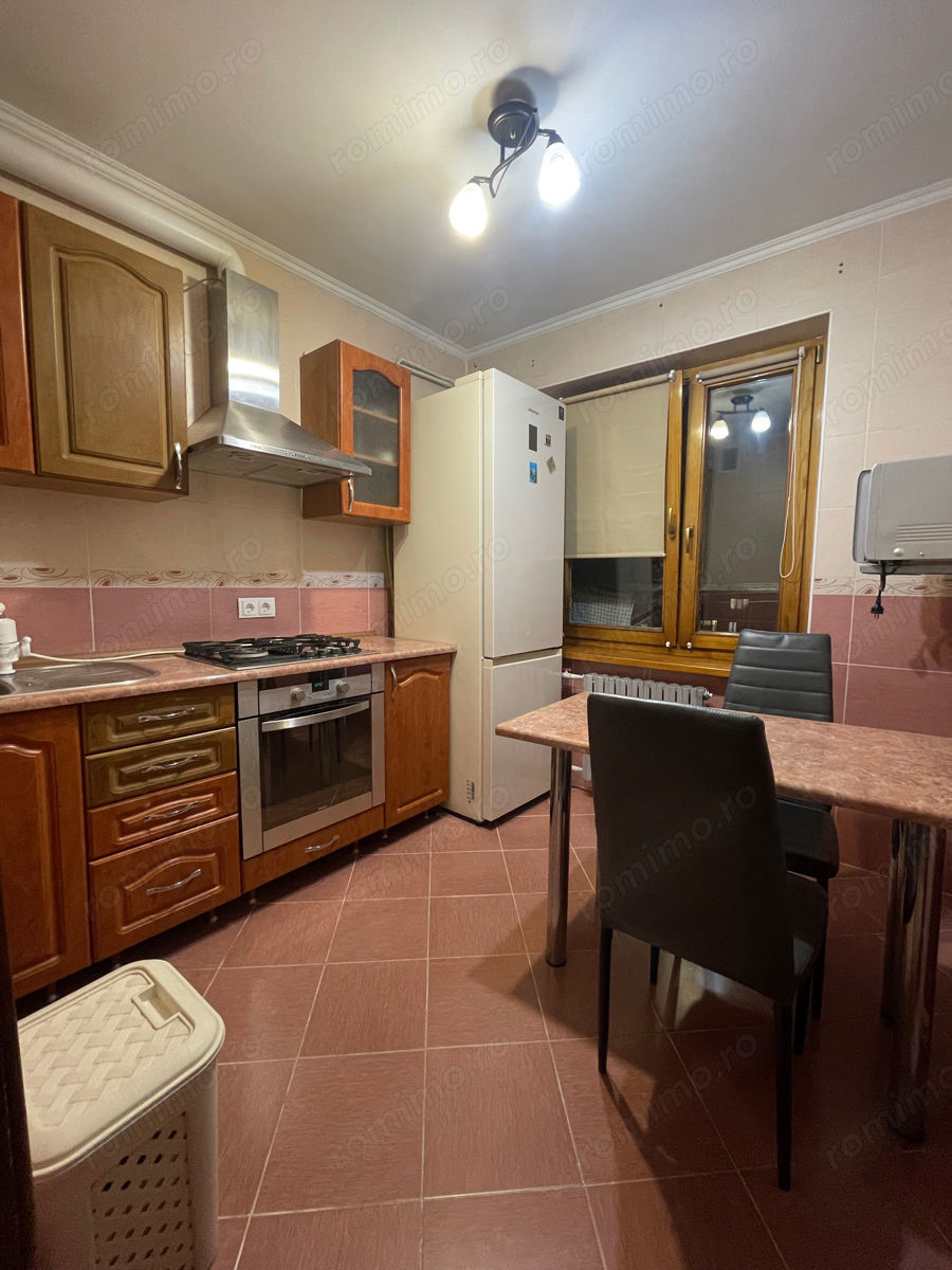 Garsoniera de inchiriat in zona  Titan