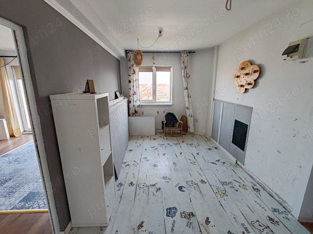 Vând apartament cu 1 cameră în Florești județul Cluj 