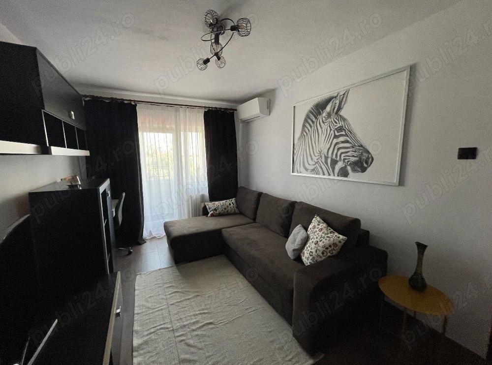 De vanzare apartament 2 camere, zona Aradului