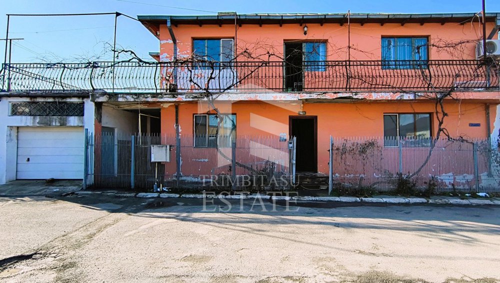 Medgidia | Casa P+1 | 5 camere spațioase, balcon, terasă și garaj