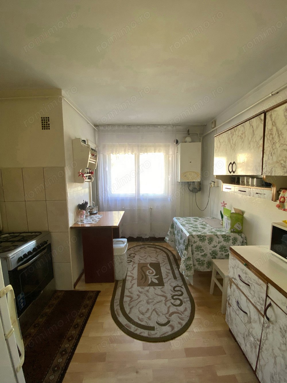 De vanzare apartament 2 camere - Burdujeni (direct proprietar)