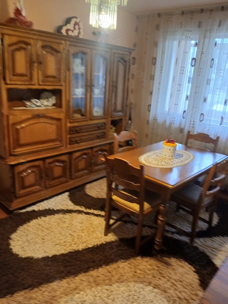 Apartament de închiriat 