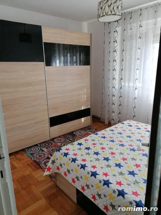 Apartament 2 camere de inchiriat vis-a-vis de Parcul Moghioros