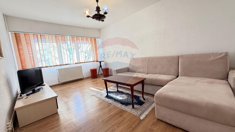 Apartament cu 2 camere de închiriat în zona Casa de Cultura