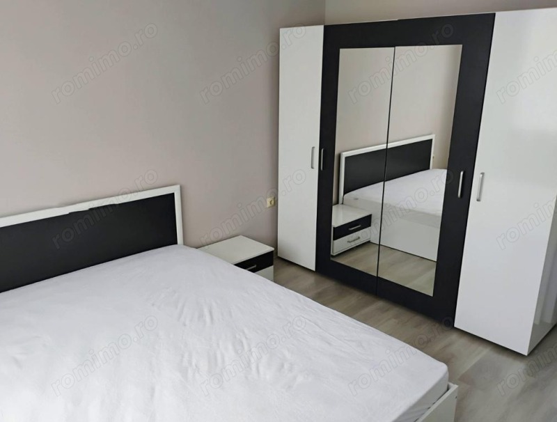 Inchiriez apartament cu 2 camere in zona 23 August