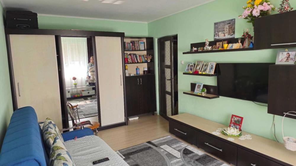 Apartament 3 camere langa metrou Grigorescu