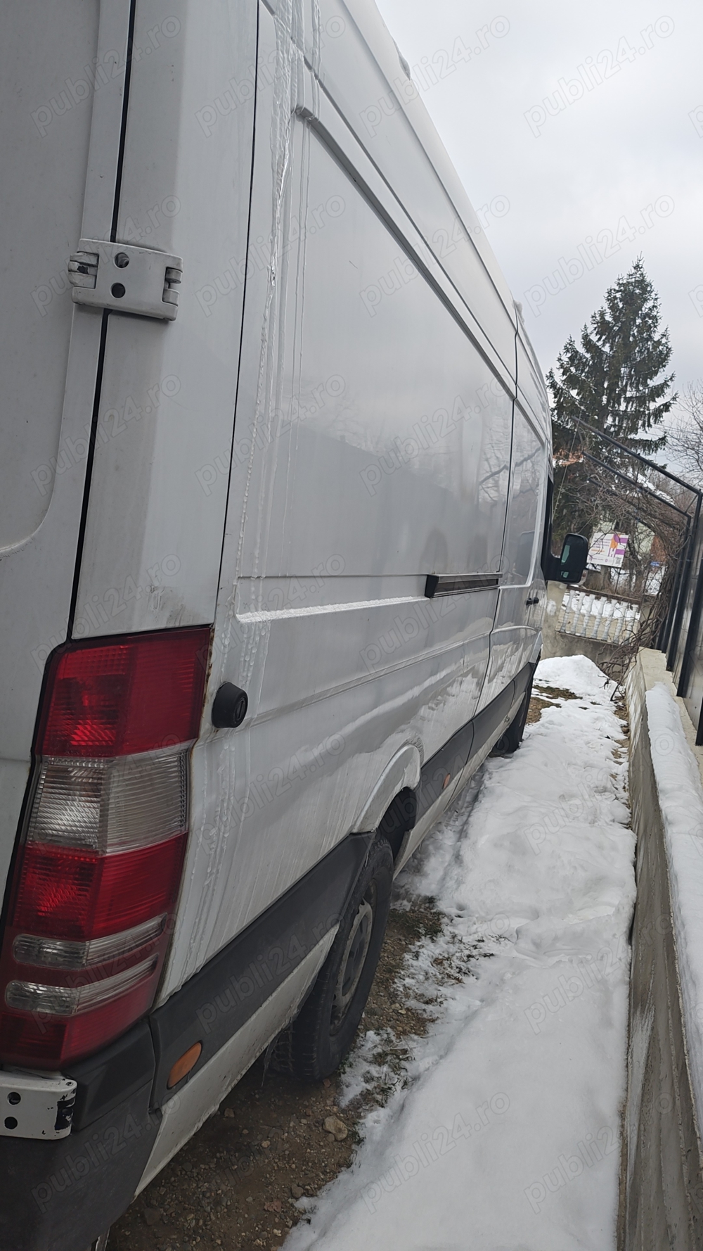 Vând Mercedes sprinter 