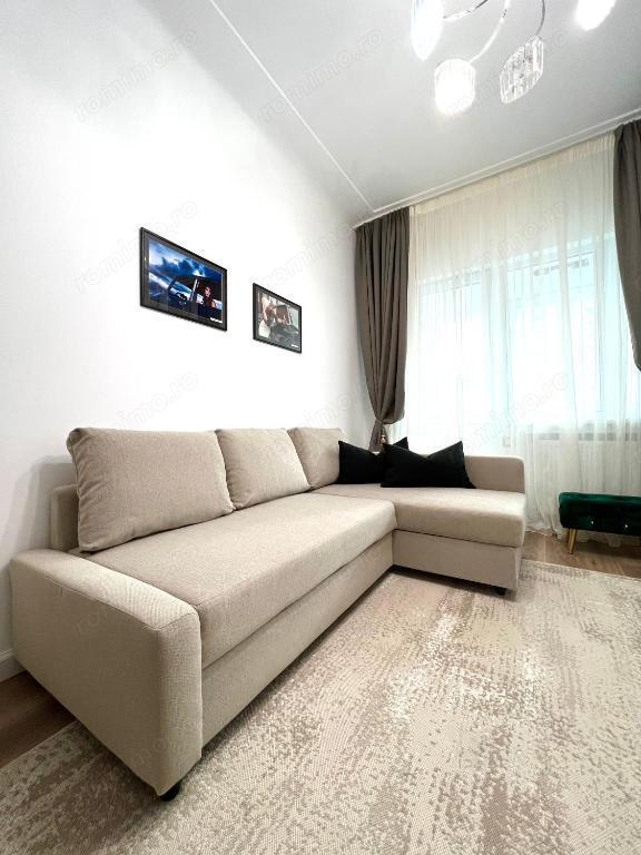 Apartament cu 3 camere de inchiriat in zona Tineretului cu centrala proprie