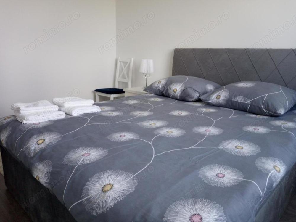 Apartament cu 3 camere de inchiriat in zona Titan