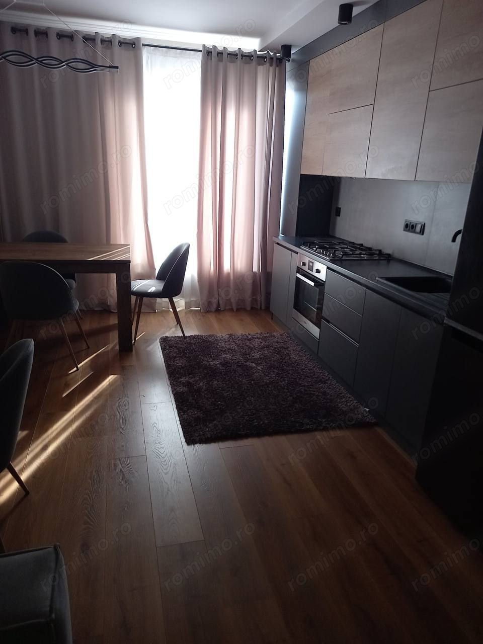 Se inchiriaza apartament cu o camera