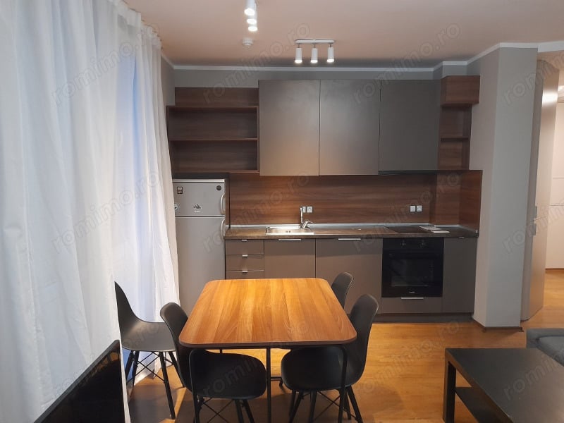 Apartament de inchiriat zona Titan