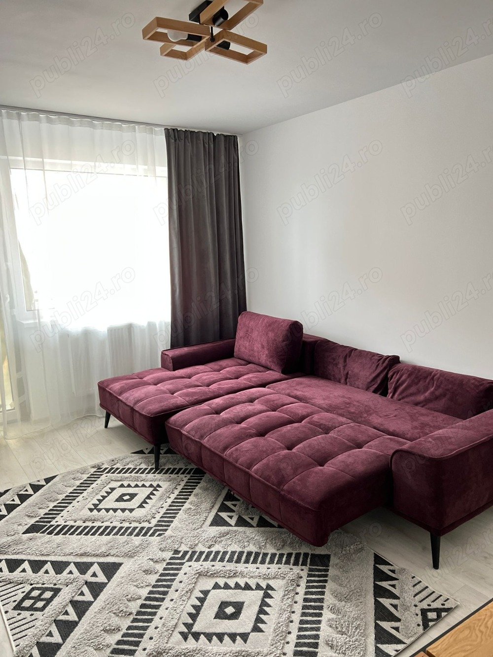 Inchiriez apt 2 camere Brasov Tractorul