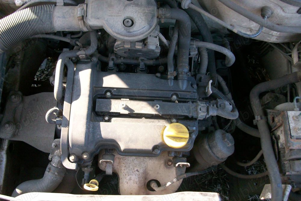 dezmembrez corsa c motor 1,0 benzina cod.Z10XE