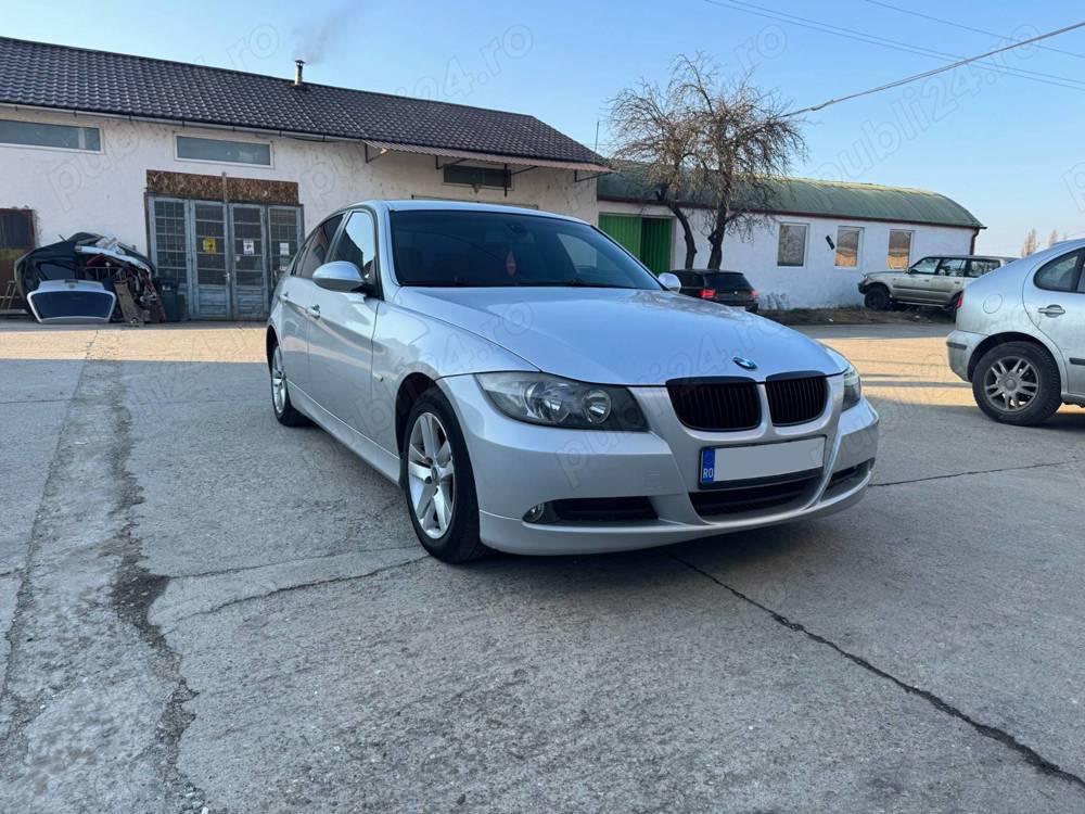 BMW 318d E90 2008 (tapițerie nouă, ambientale, plafon înstelat)