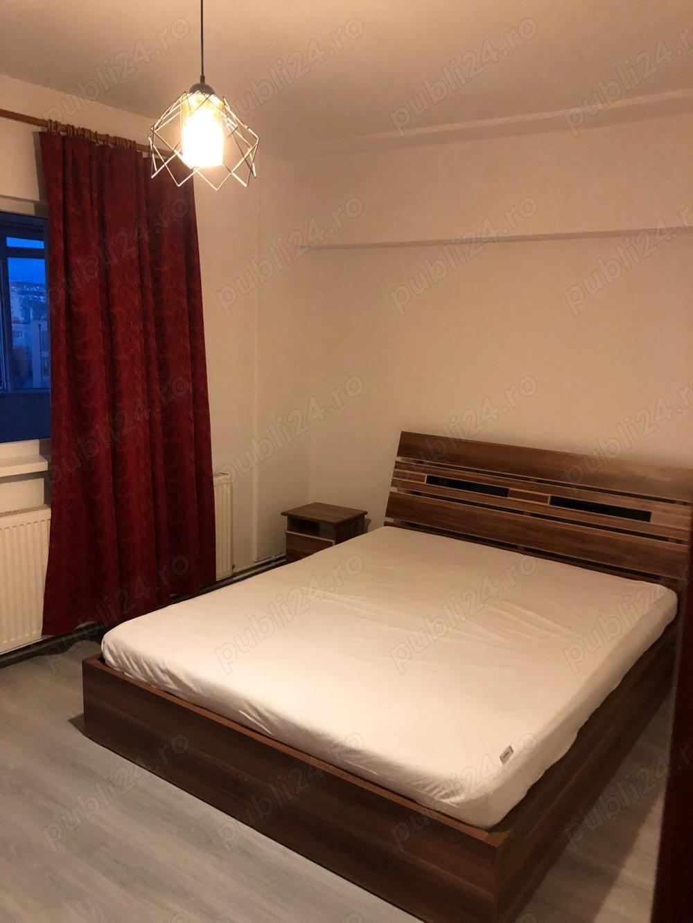 Închiriez apartament 2 camere, zona Iulius Mall