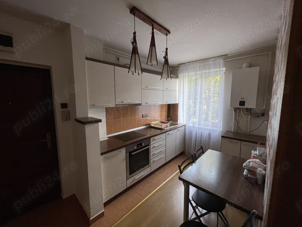 Închiriez apartament cu 2 camere, zona Albina