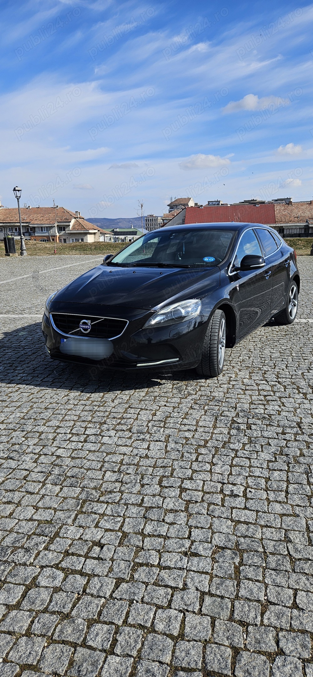Volvo V40 D4 