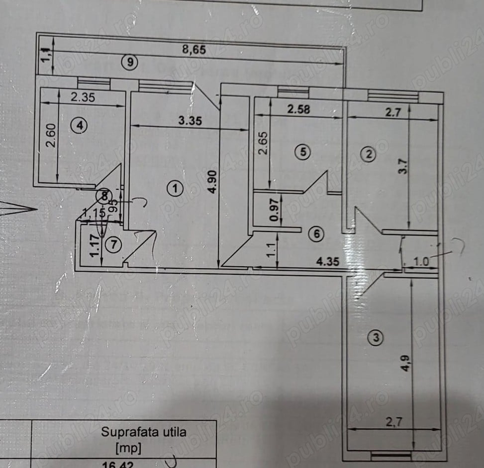 Apartament 3 camere zona centrala necesita renovare