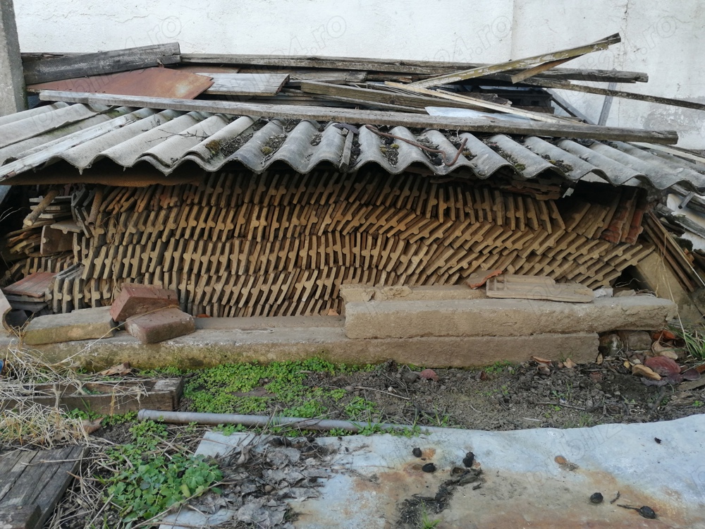 Vand tigle de tip solzi 