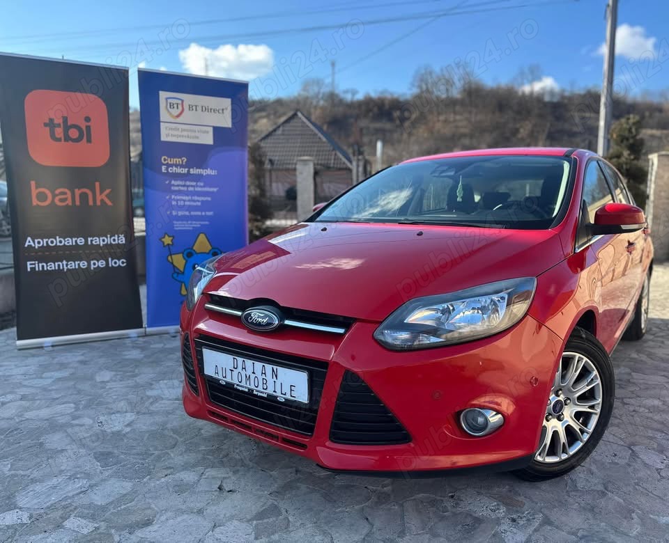 Ford Focus 1,6 benzină TITANIUM