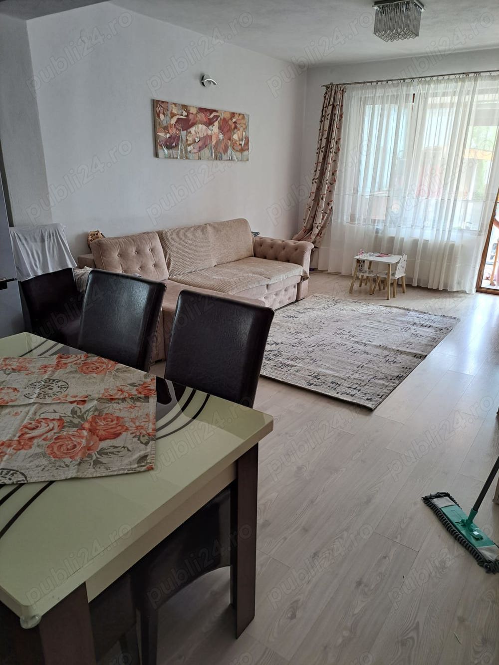 Apartament cu curte in Bujoreni - independent energetic