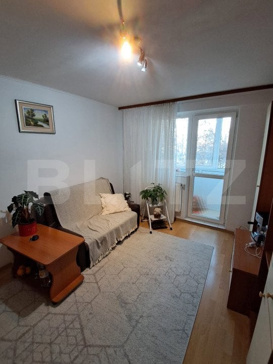 Apartament de vanzare, 3 camere, 48 mp, zona Drumul Taberei