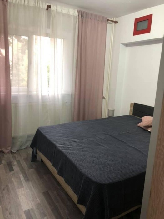 Apartament cu 2 camere, Panduri