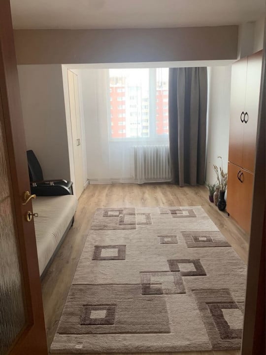 Apartament 2 camere decomandat, zona Iulius Mall