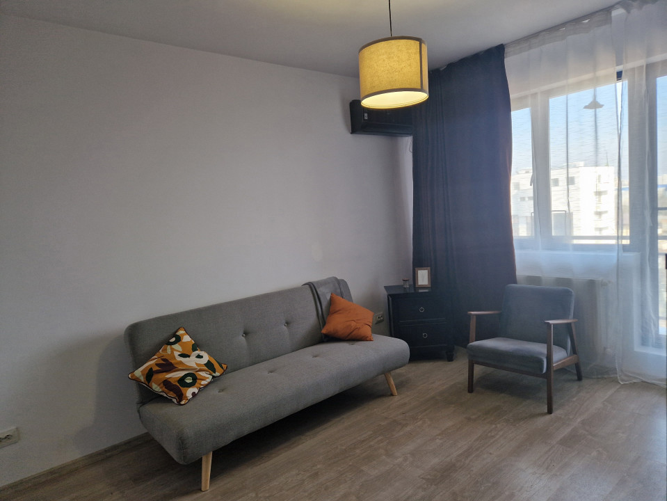 Apartament complet mobilat si utilat - decomandat - loc de parcare suprateran 