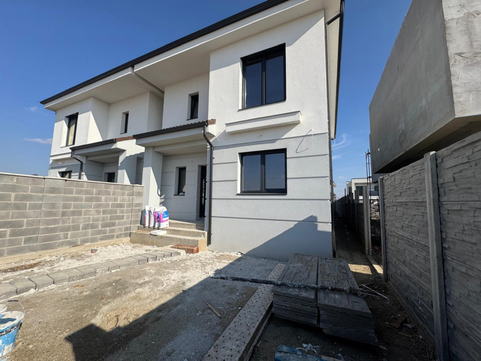 Duplex 5 camere, toate utilitatile, 117 mp utili , 280mp teren- in Giroc