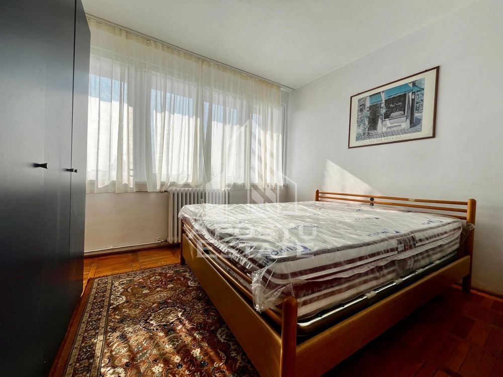 Apartament cu 2 camere in zona Centrala